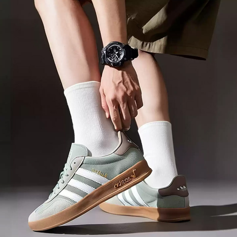 Street Fashion Adidas - Кроссовки Adidas JI3526 Retro Daily, серо-белые,
